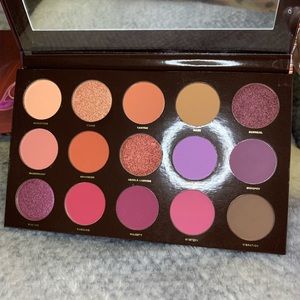HIPDOT Zion Eyeshadow palette. NIB!